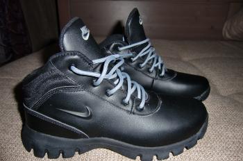 kožené topánky nike 34
