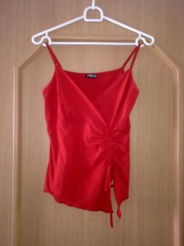  Predam cervene tricko 