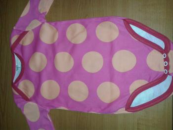 nove nepouzite  body s dlhým rukávom