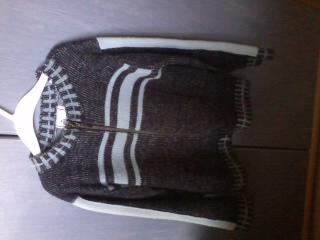 Svetrík na 7 - ročného chlapca 