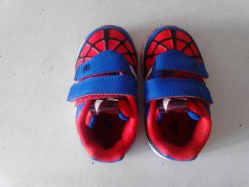 Predám tenisky (Disney Spiderman) Adidas