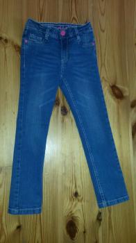 Rifle vhodne do skolky  vel.116  nove