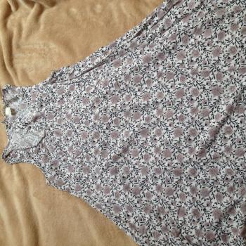 Kvetinové šaty z H&M 
