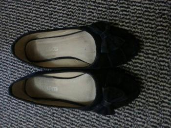 Čierne balerínky s mašľou, veľ. 38