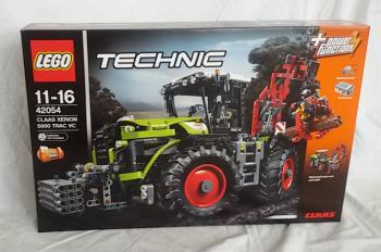 LEGO Technic CLAAS XERION 5000 TRAC VC 42054