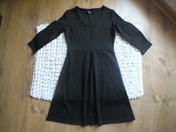 Šaty s 3/4 rukávom 