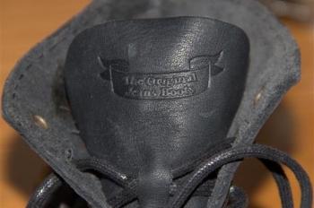 Boty značky KicKers, veľ. 37