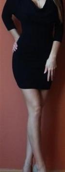 Čierne šaty Amisu