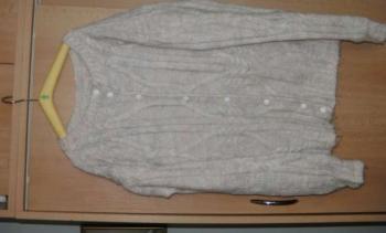 pletený svetrík loreta