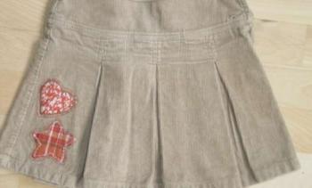 Predám dievčenskú sukňu