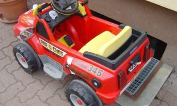 predám elektrické autíčko