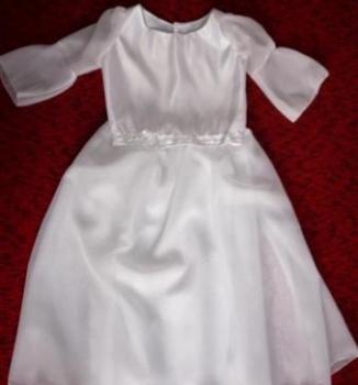 Predám šaty na prvé svaté prijimanie 10 ks