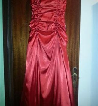 Predám značkové talianske spoločenské šaty za rozumnú cenu