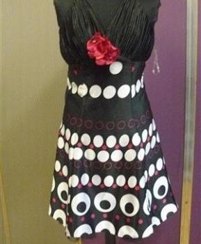 šaty kvalitne vystužené