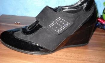sportovo elegantnekozene boticky na jarne dni
