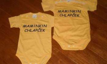 žlté body s nápisom – maninkin chlapček