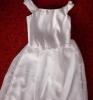 Predám nové detské šaty na prvé sväté prijímanie.